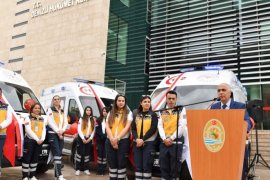 Denizli'ye tahsis edilen 7 ambulans törenle hizmete sunuldu