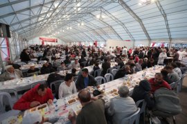 GELENEK BOZULMADI RAMAZAN ÇADIRINDA İLK İFTAR DTO’DAN