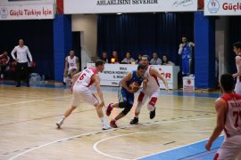 DENİZLİ BASKET TBL YOLUNDA