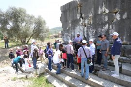 Rektör Bağ, Stratonikeia Gezilerinin Finalini PAÜ Senatosu ile Birlikte Yaptı