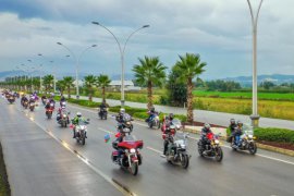 PAMUKKALE’DE 29 EKİM COŞKUSU MOTOSİKLET KORTEJİYLE YAŞANDI  