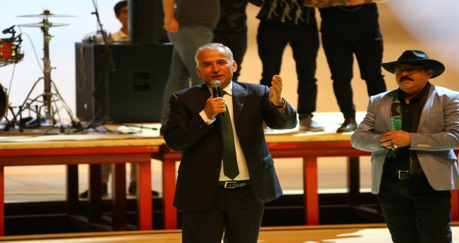 BARIŞ MANÇO İÇİN ÖZEL ANMA KONSERİ