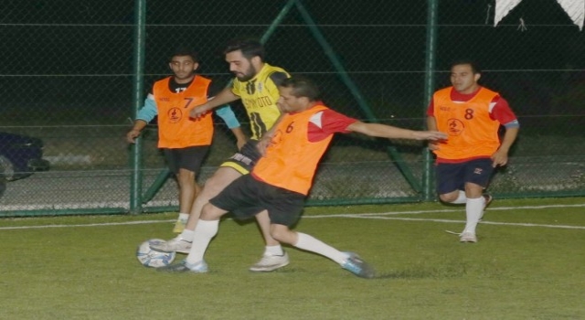 Pamukkalede Futbol Şöleni Sürüyor