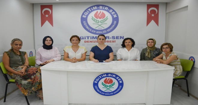 'Kadın; bir anne, ilk öğretmen ve o da bir insan'