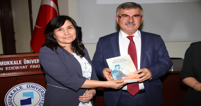 Prof. Dr. Ünal’a Meslektaşları ve Öğrencilerinden 3 Mayıs Dünya Türkçülük Günü’nde Vefa Örneği