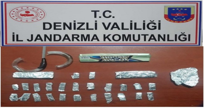 JANDARMA'DAN UYUŞTURUCU OPERASYONU: 10 GÖZALTI