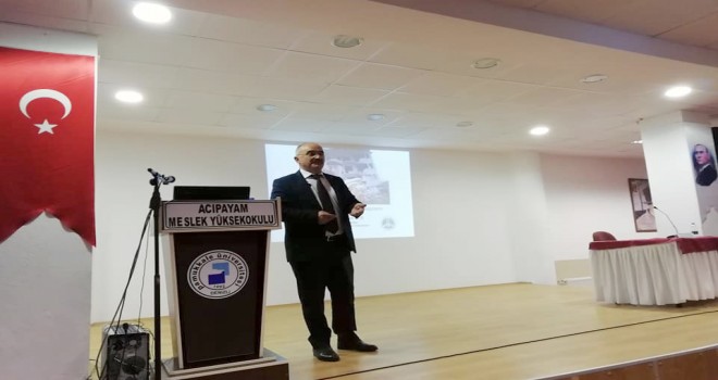 Acıpayam MYO’da ‘‘Tüm Konularıyla Deprem’’ Konuşuldu