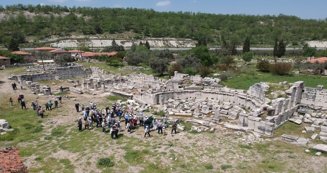 Rektör Bağ, Stratonikeia Gezilerinin Finalini PAÜ Senatosu ile Birlikte Yaptı