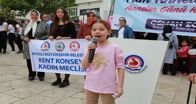 Kadın Meclisi anneler gününü kutladı