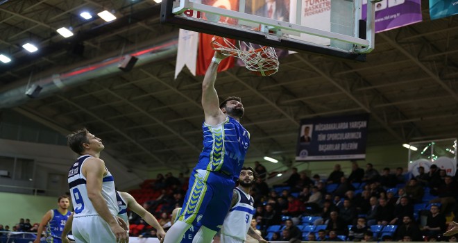 MERKEZEFENDİ BELEDİYESİ DENİZLİ BASKET PLAKAYI YAZDI: 20’DE 20!